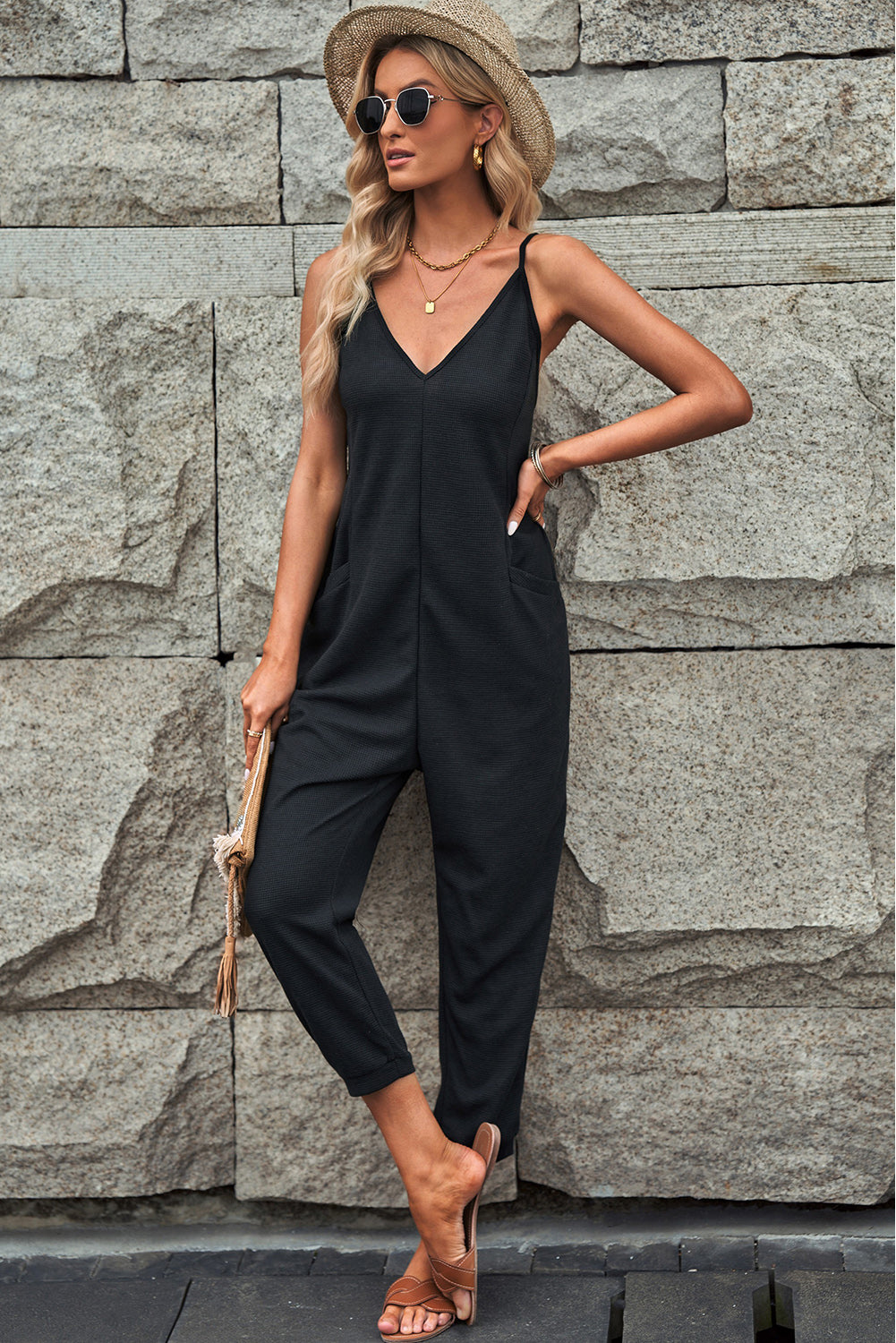 Gray Textured Sleeveless V-Neck Pocketed Casual Jumpsuit