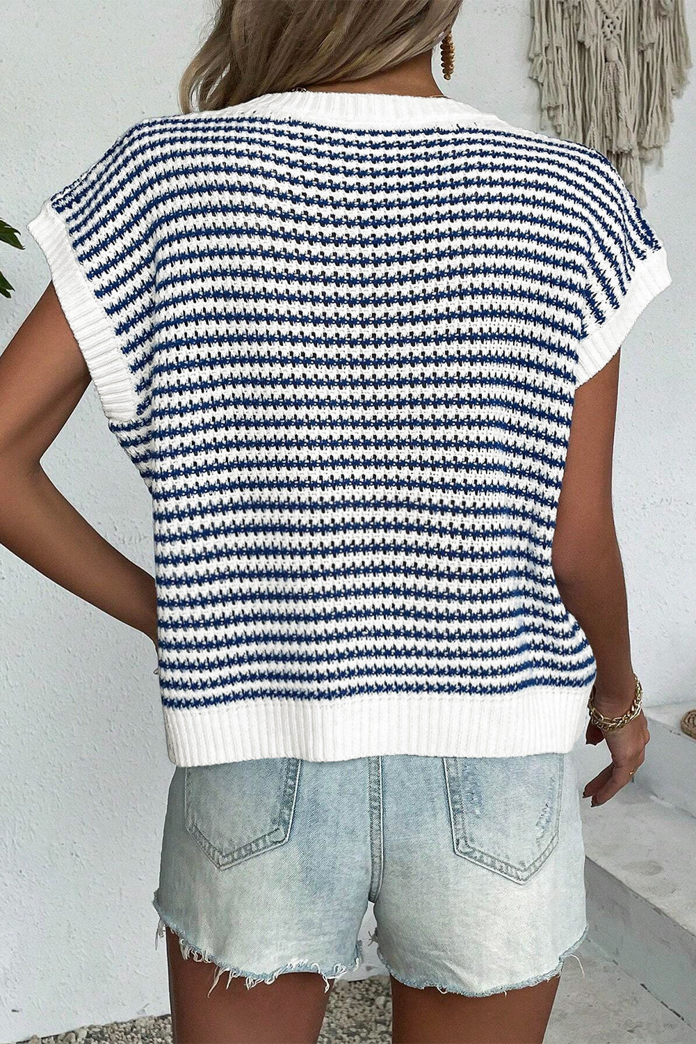 Red Stripe Ribbed Trim Loose Fit Knitted Sweater Vest