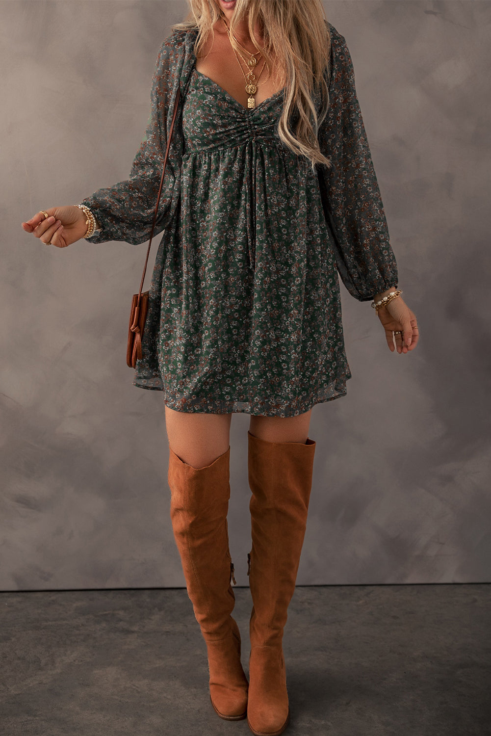 Red Floral Print Sweetheart Neck Shirred Back Mini Dress