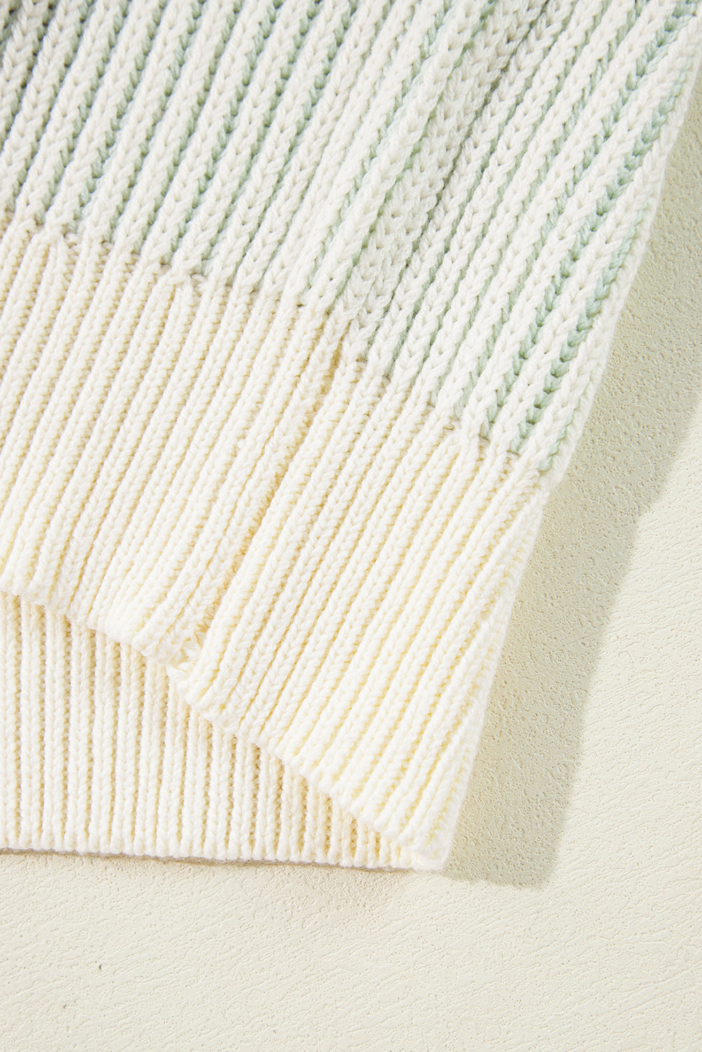 Multicolour Colorblock Textured Knit Bubble Sleeve Sweater