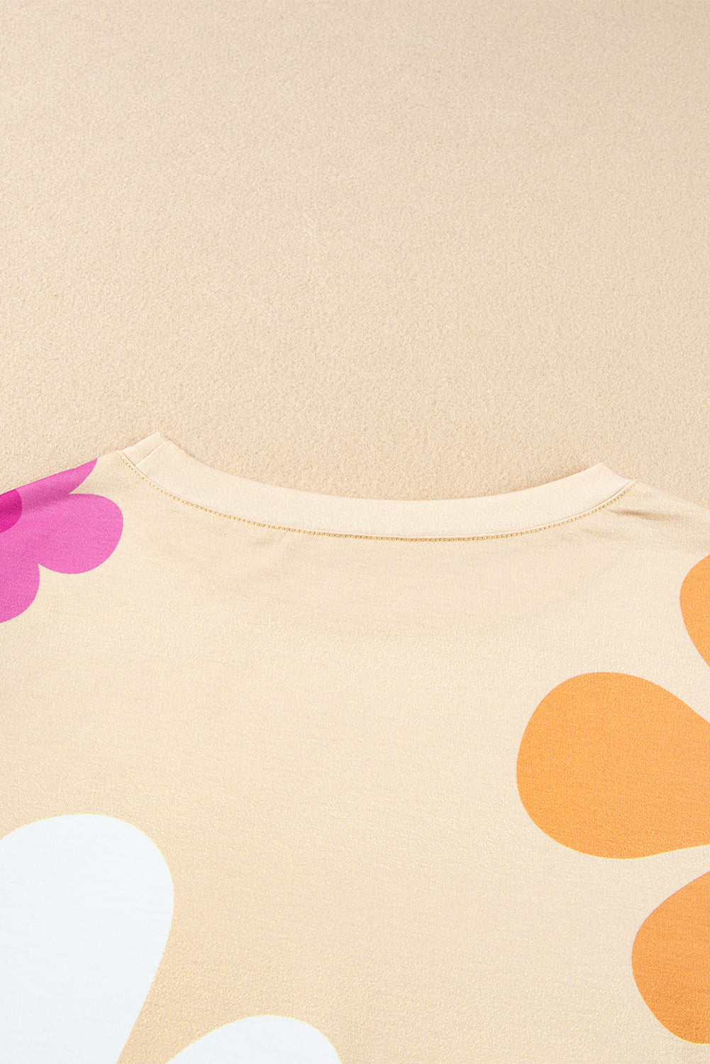 White Bowknot Print Bubble Sleeve Tee