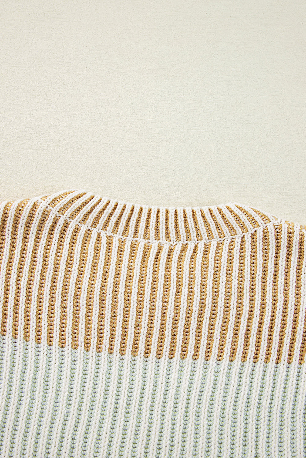 Multicolour Colorblock Textured Knit Bubble Sleeve Sweater