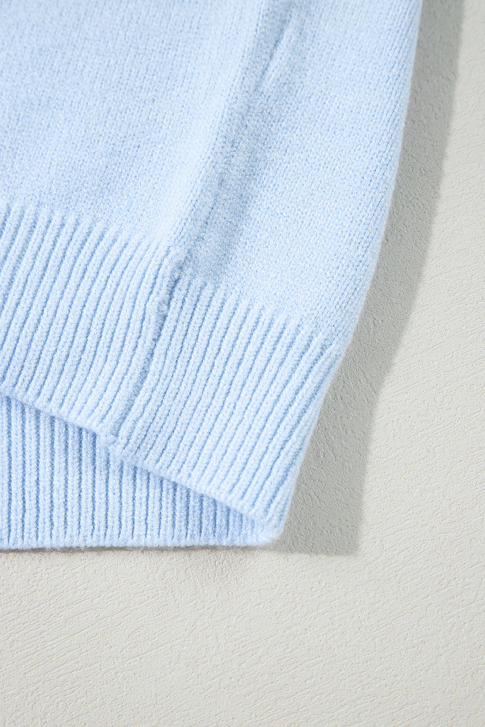 White Flower Detail Knitted Notched Neck Sweater