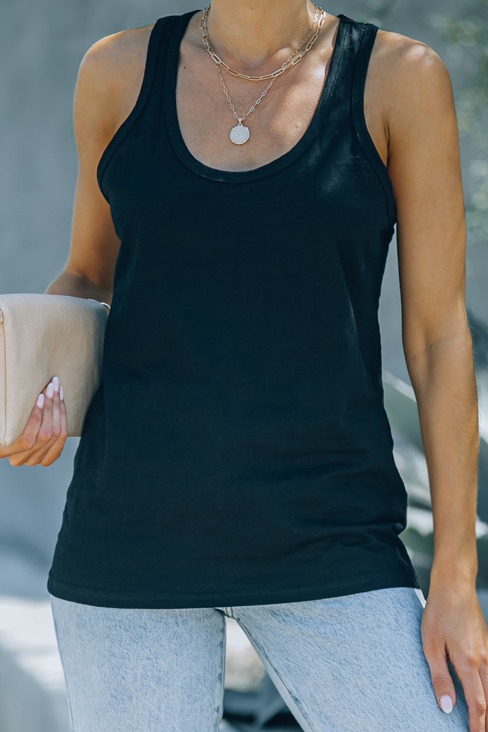 White Scoop Neck Basic Solid Tank Top