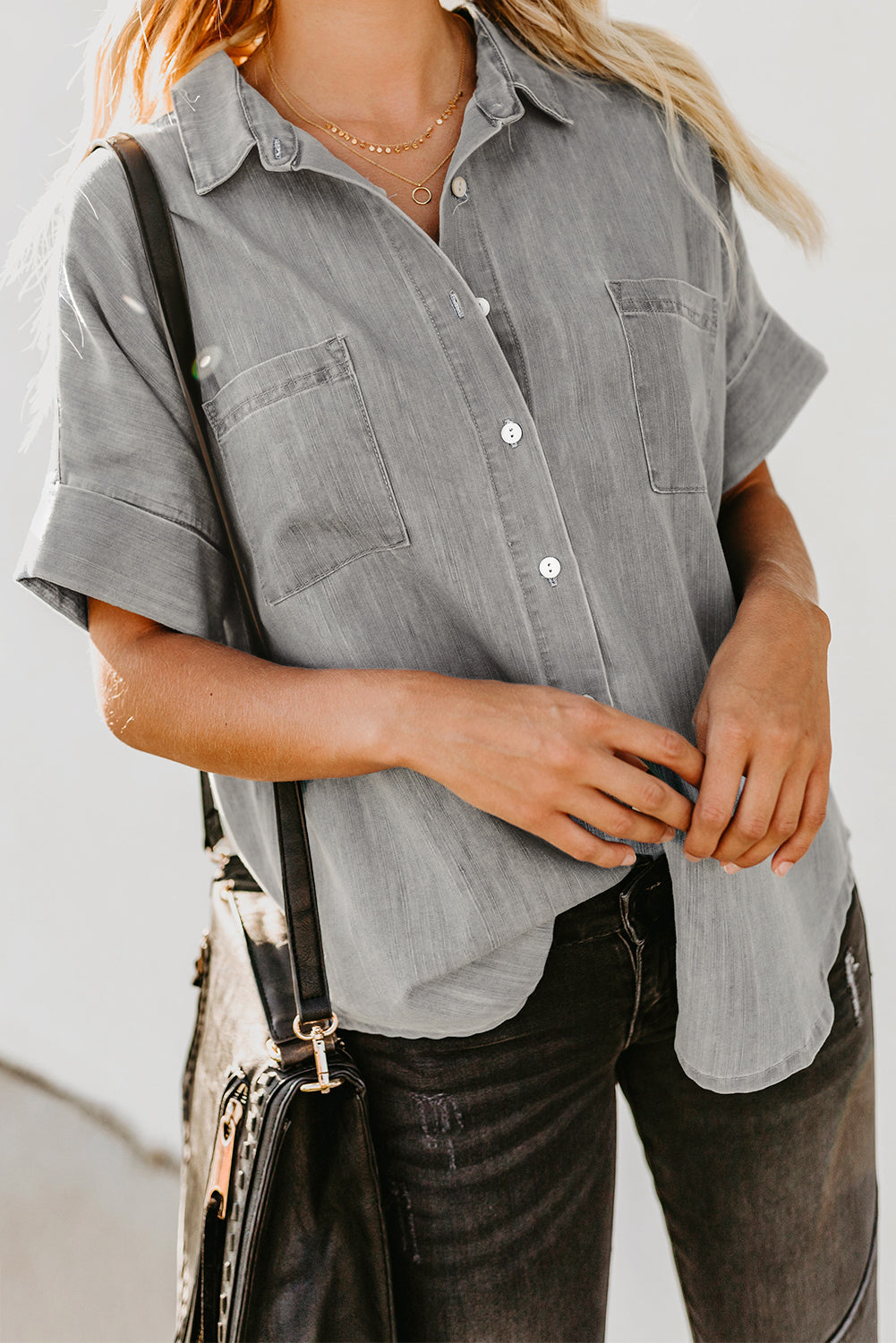 Green Turn-down Collar Short Sleeve Denim Shirt