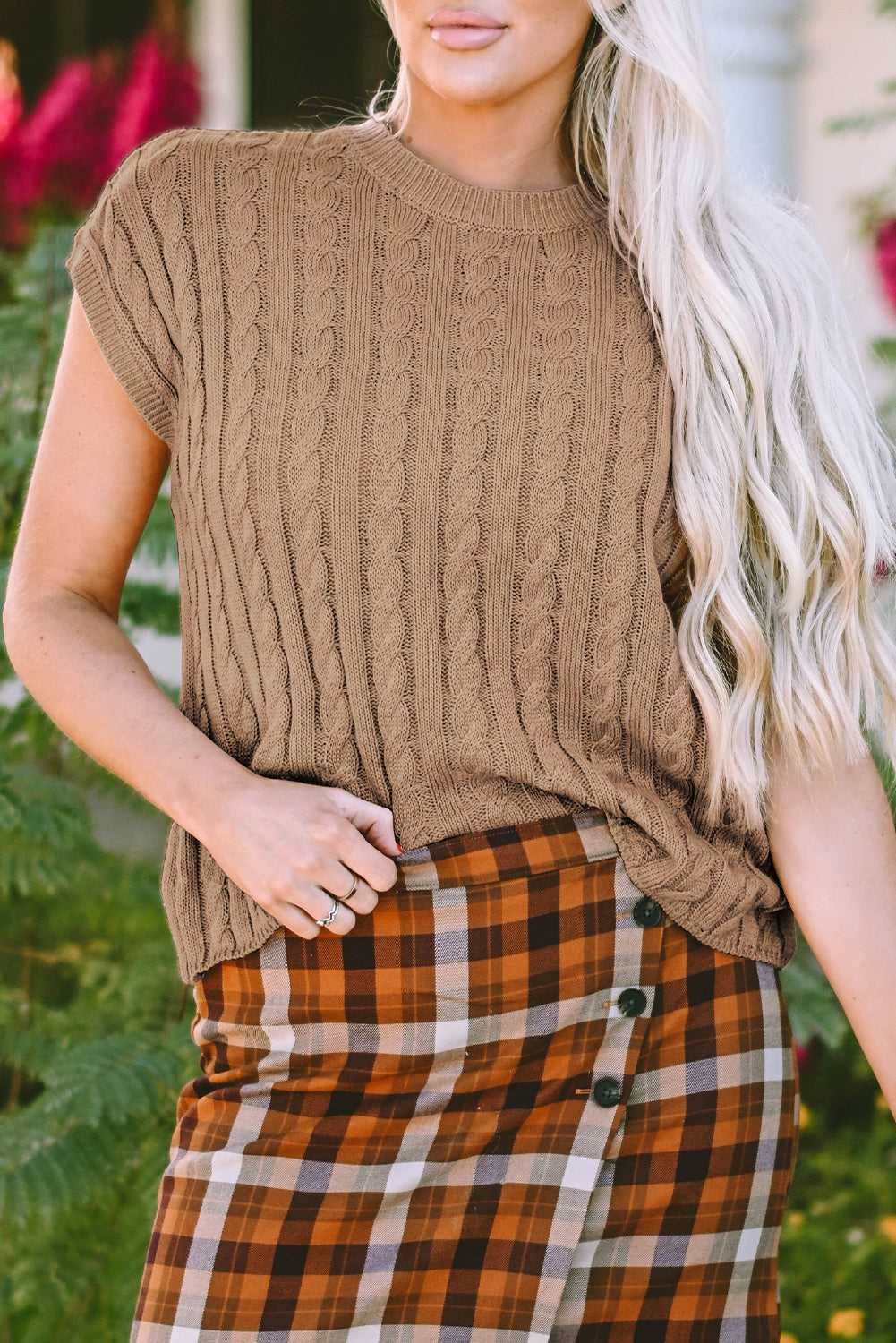 Black Crew Neck Cable Knit Short Sleeve Sweater