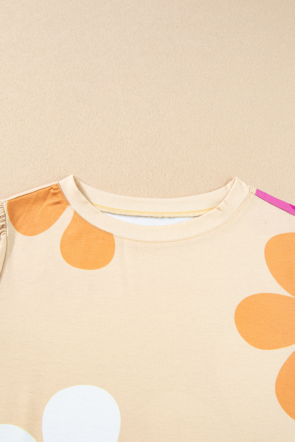 White Bowknot Print Bubble Sleeve Tee